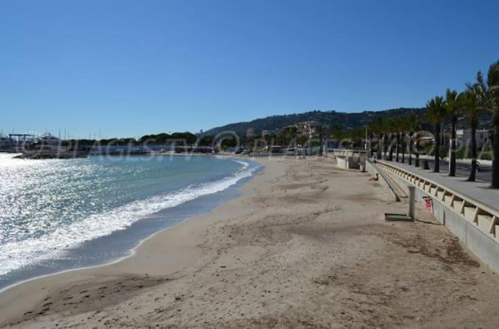 F1 A 5 Minutes Des Plages Et De La Gare Vallauris Eksteriør bilde